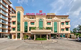Grand Palace Hotel